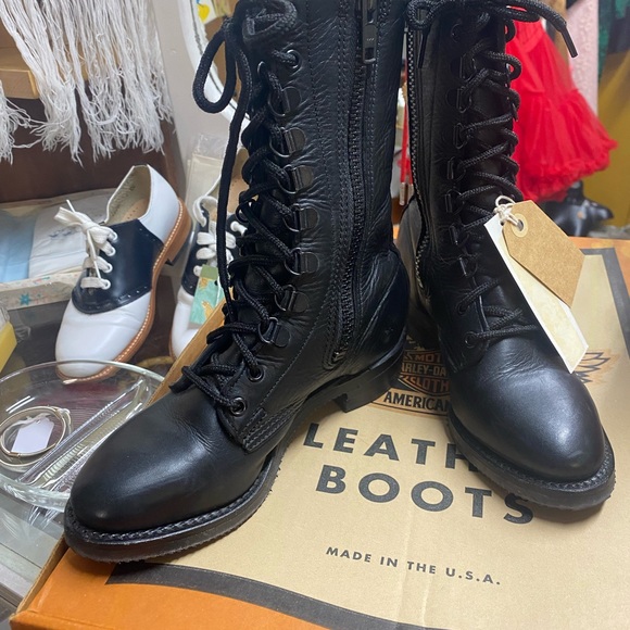 Harley Davidson Boots - Picture 9 of 11